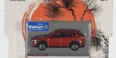 /img/45713-tomica-display-collection.webp