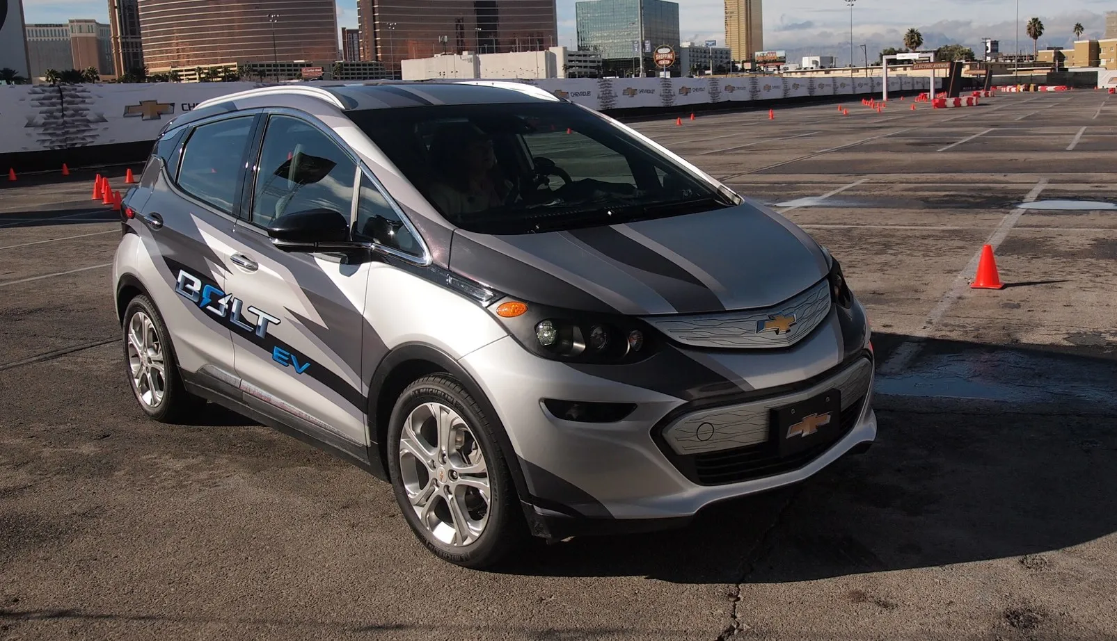 45715 chevrolet bolt diecast shop
