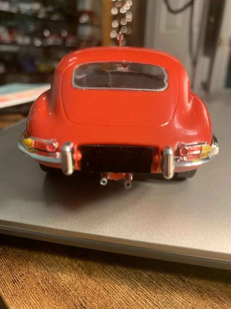 45729 jaguar e type diecast model allure