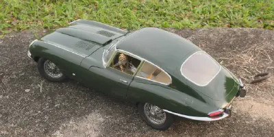 /img/45729-jaguar-e-type-diecast-shopping.webp