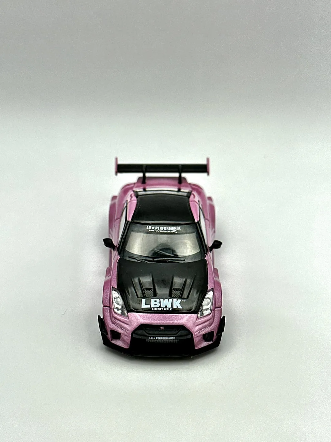 45731 gtr diecast mobil market