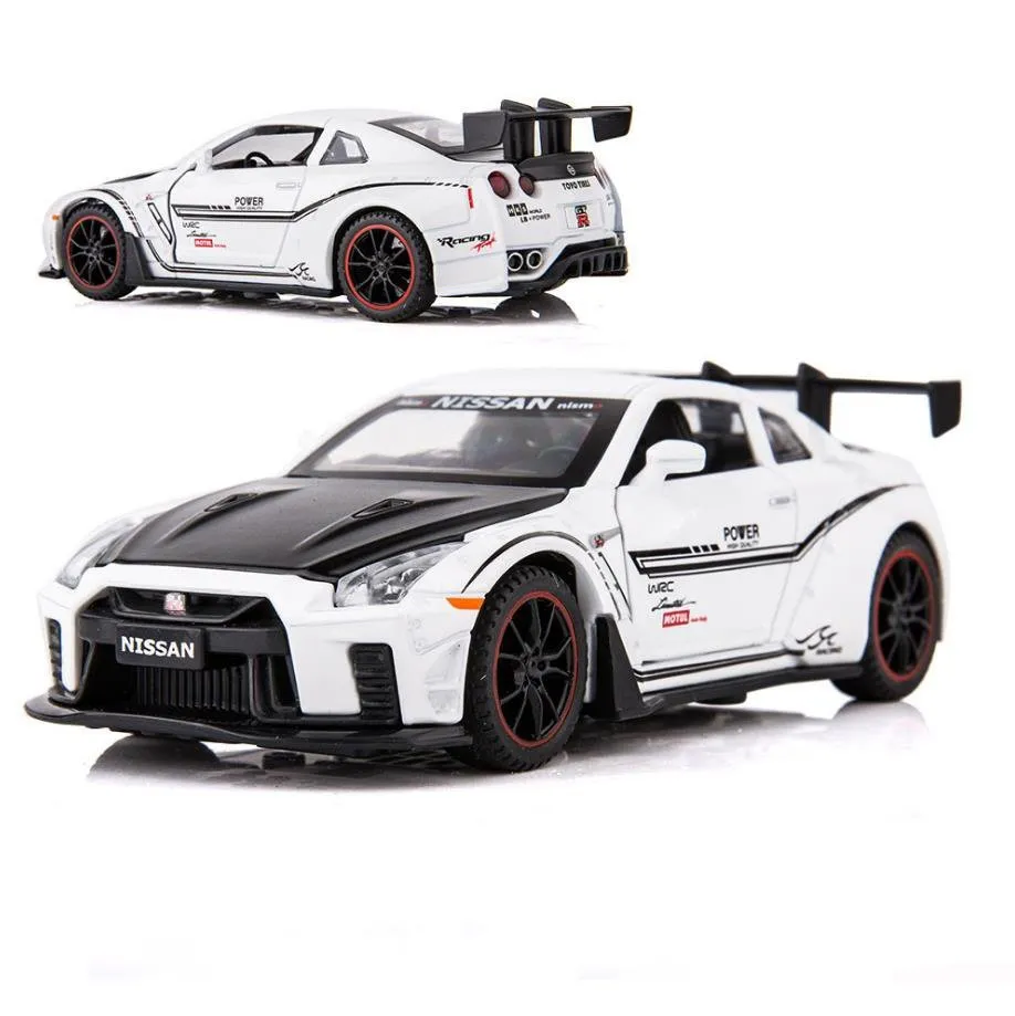 45731 gtr diecast mobil scale