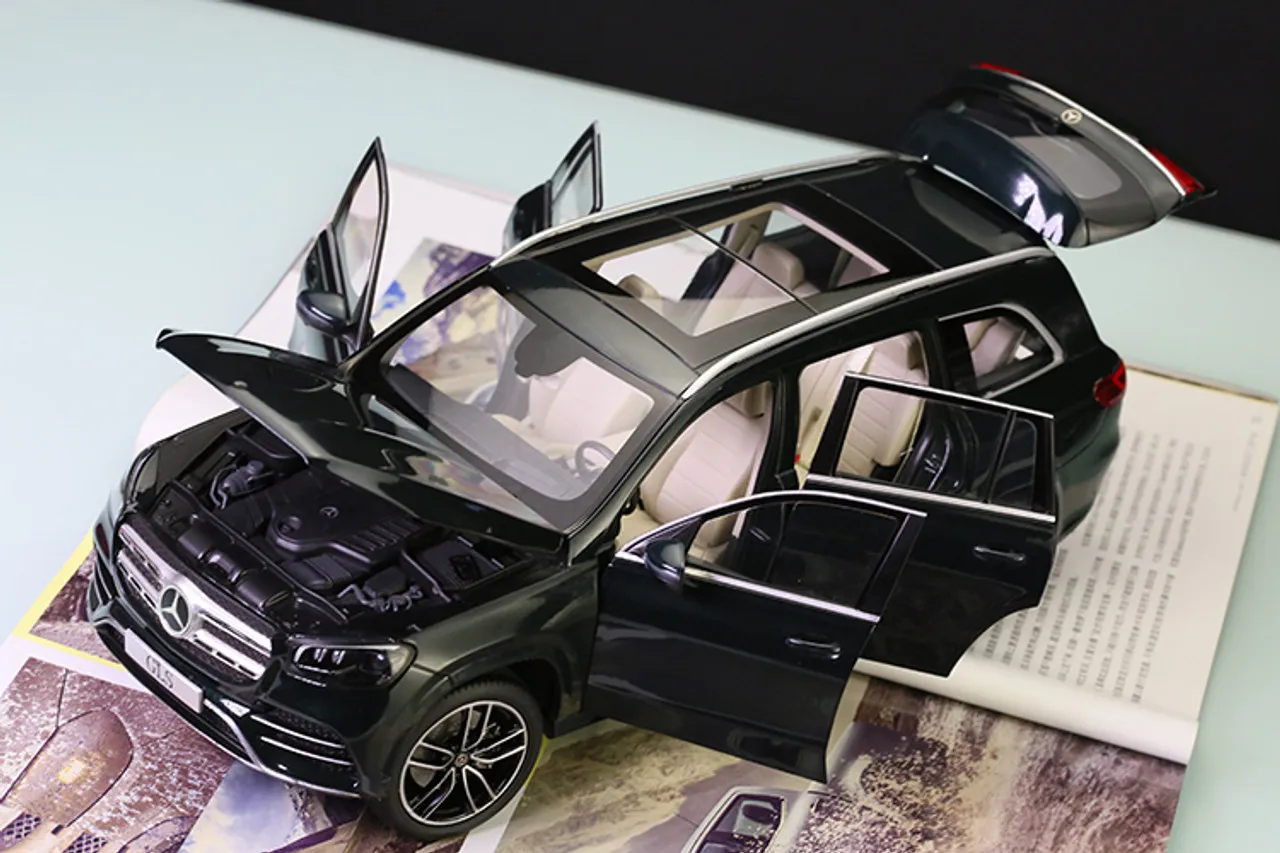 45733 mercedes gls diecast materials
