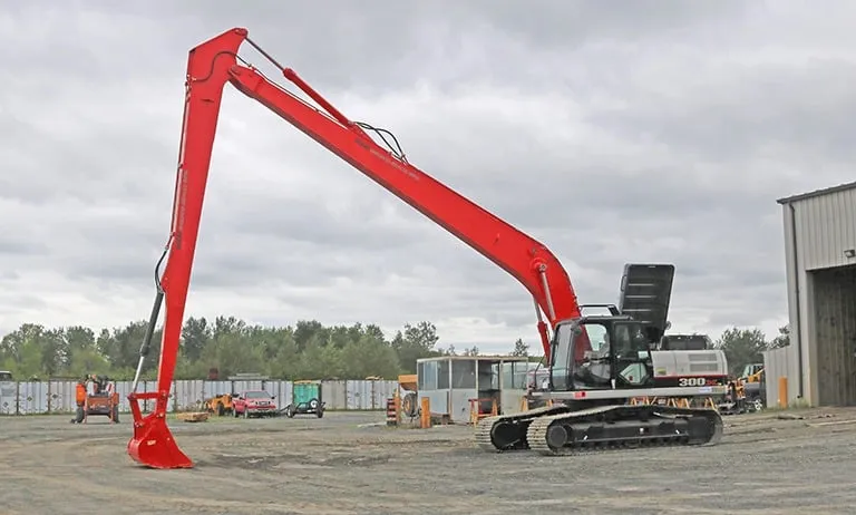 45738 long reach excavator diecast detailing