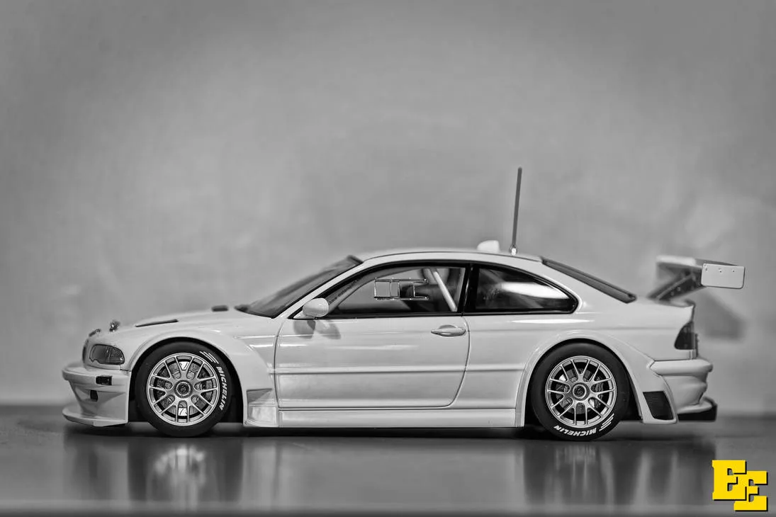 45744 1 43 bmw m3 gtr diecast