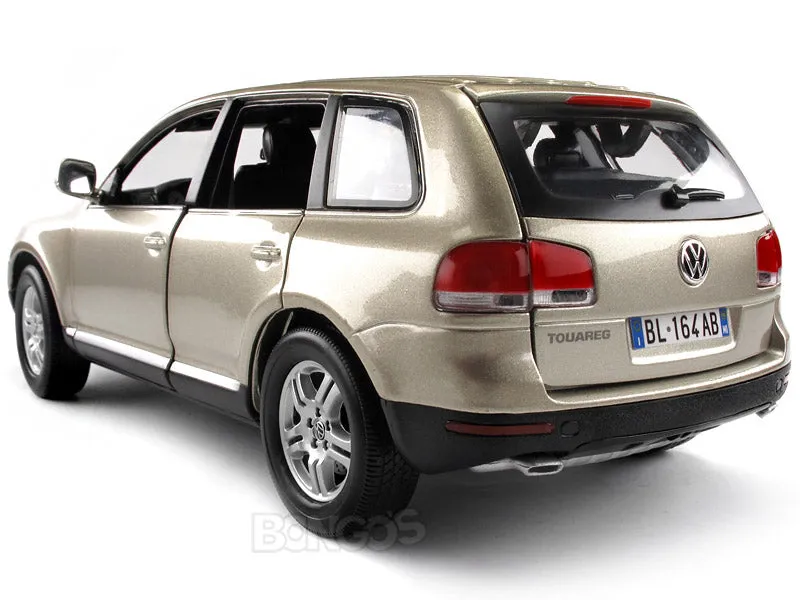 /img/45754-vw-touareg-diecast-model-side-view.webp