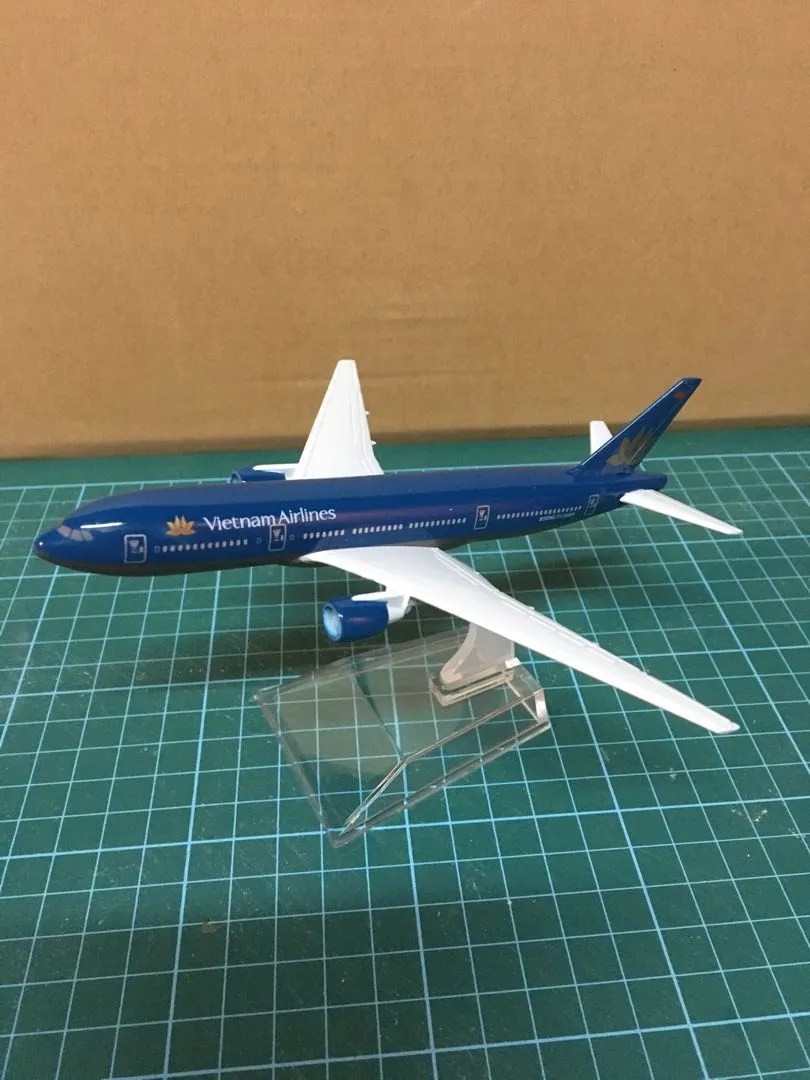 /img/45764-777-diecast-model-seller.webp