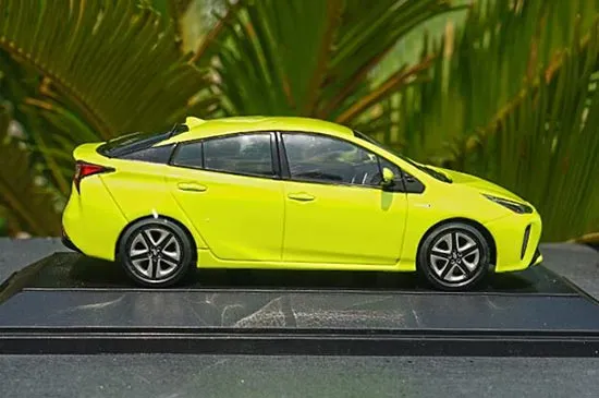 45766 prius diecast collection