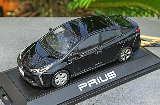 45766 prius diecast functional