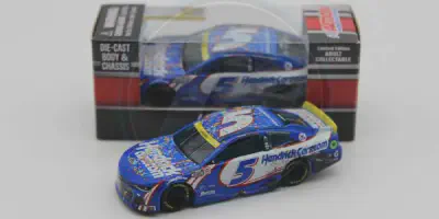 /img/45769-kyle-larson-diecast-marketplace.webp