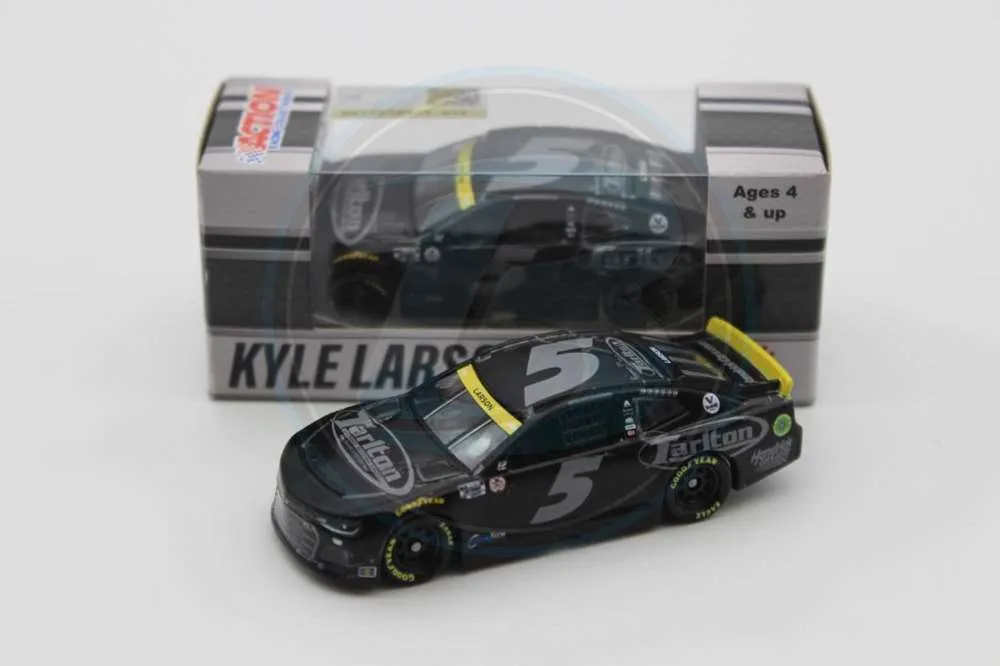 45769 kyle larson diecast overview