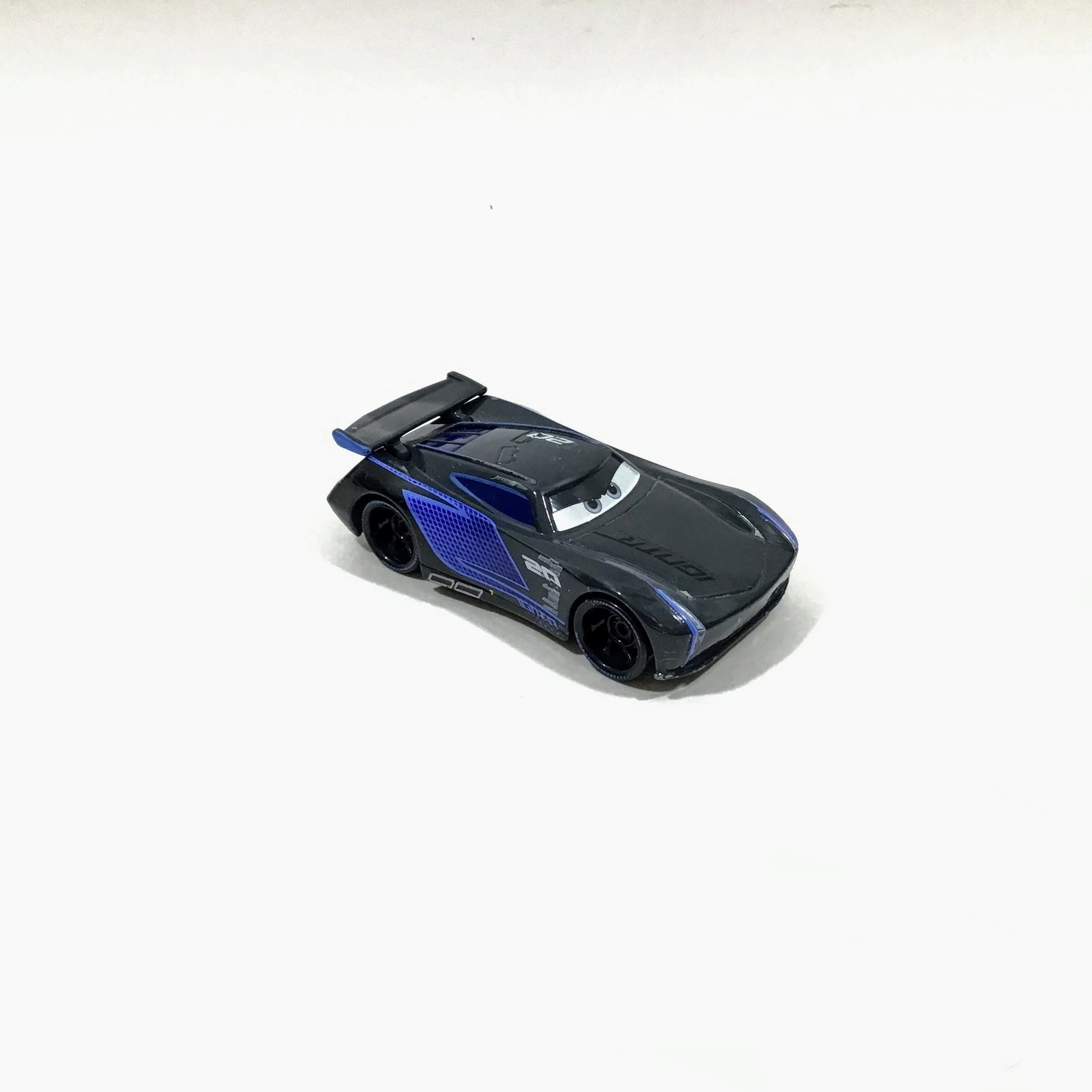 /img/45792-jackson-storm-diecast-comparison.webp