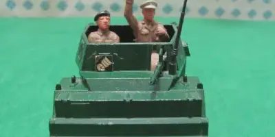 /img/45797-diecast-tank-retailer.webp