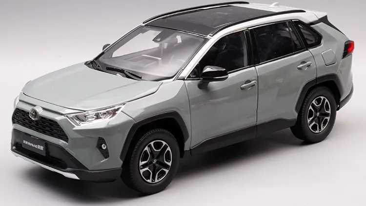 /img/45802-toyota-rav4-diecast-model-car-7.webp