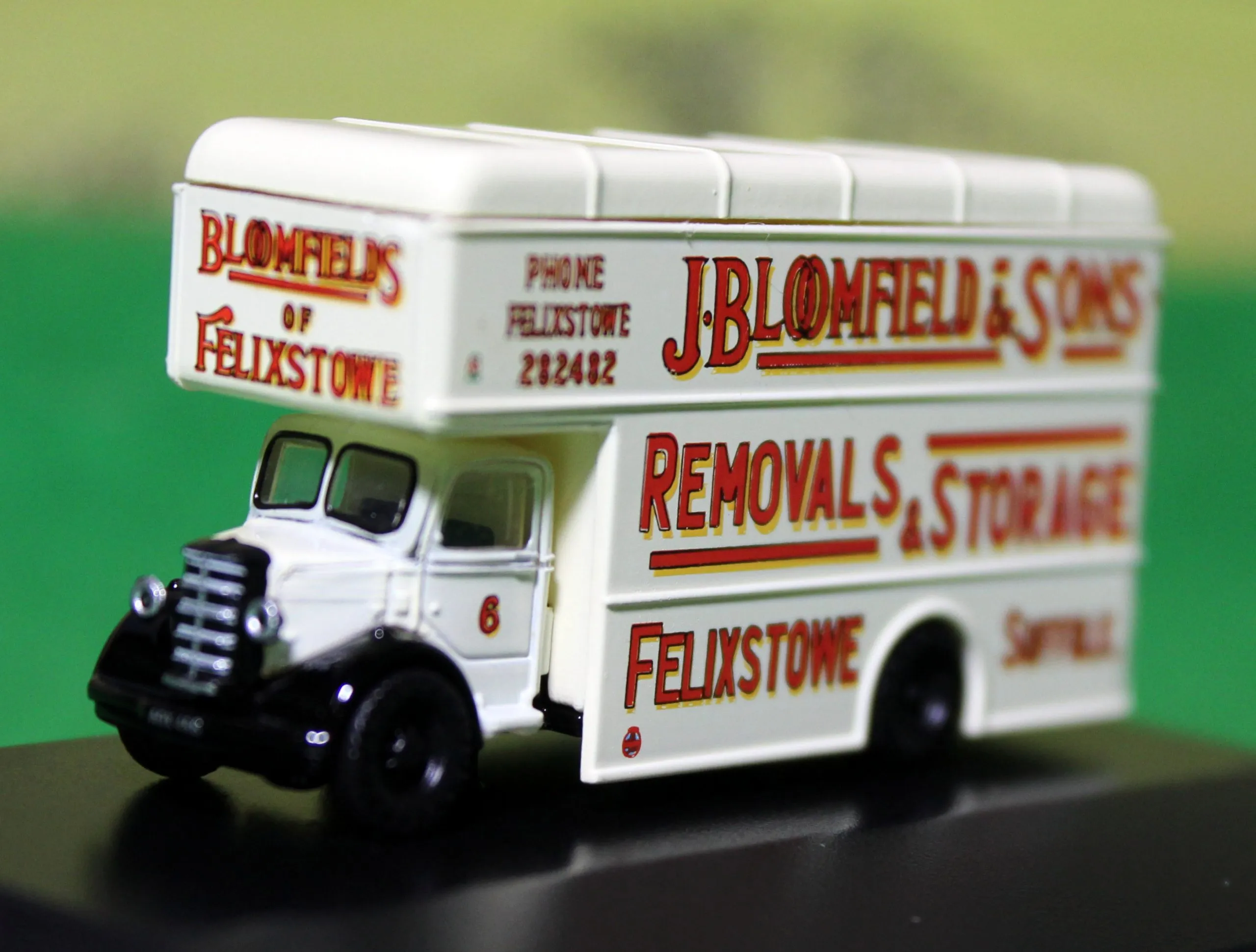 45809 oxford diecast model detail