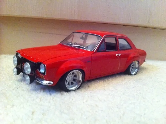 45811 ford escort mk1 diecast collection
