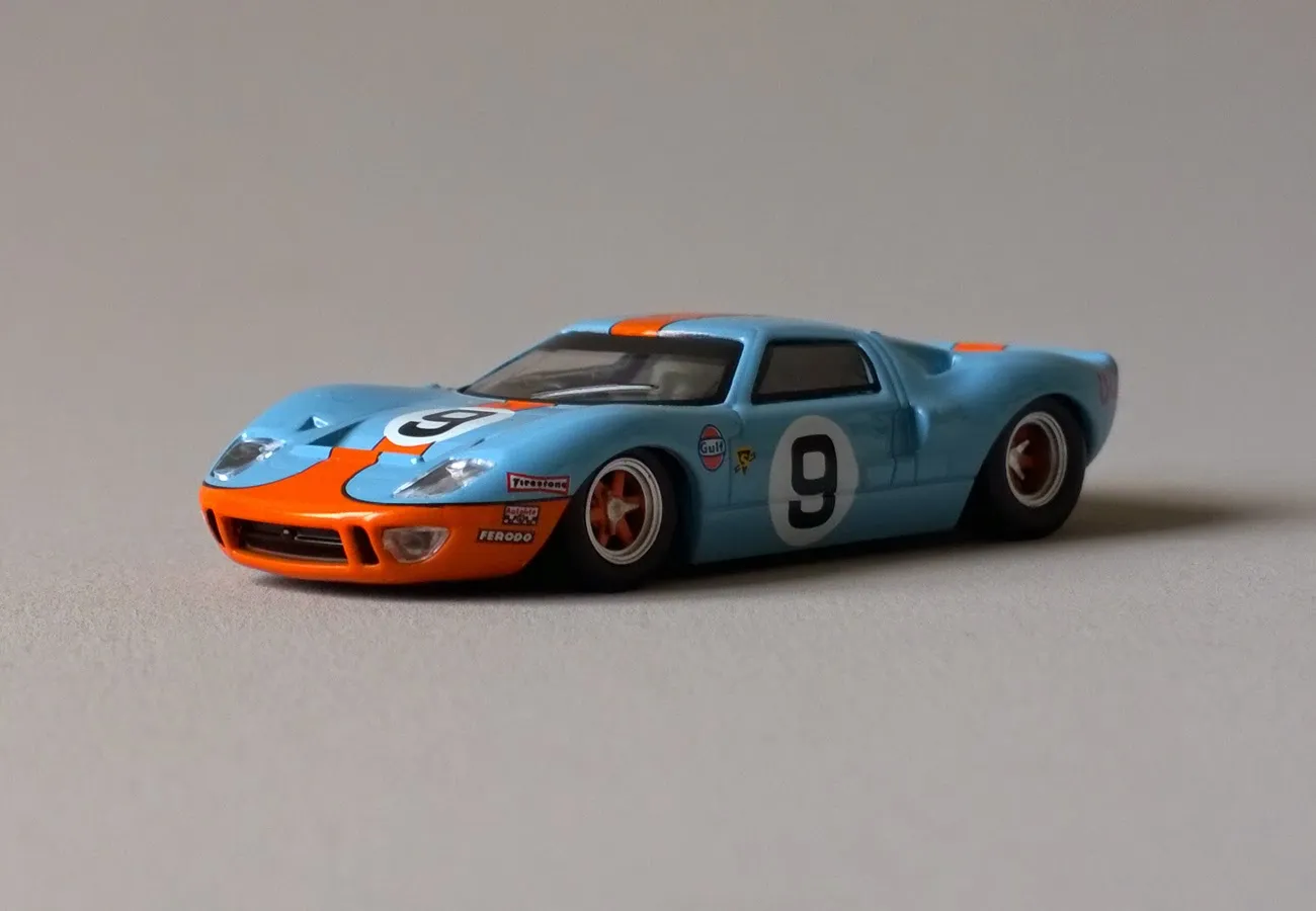 45832 ford gt40 diecast 4x4 retail