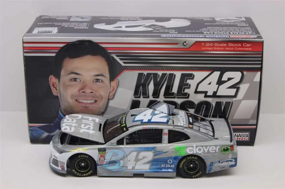 45849 kyle larson daytona diecast