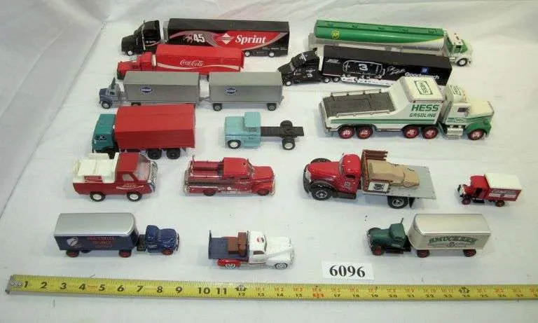 45853 diecast truck deal 2