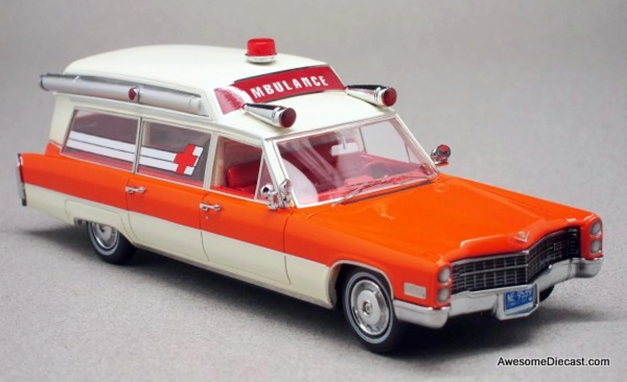 45856 diecast ambulance collection