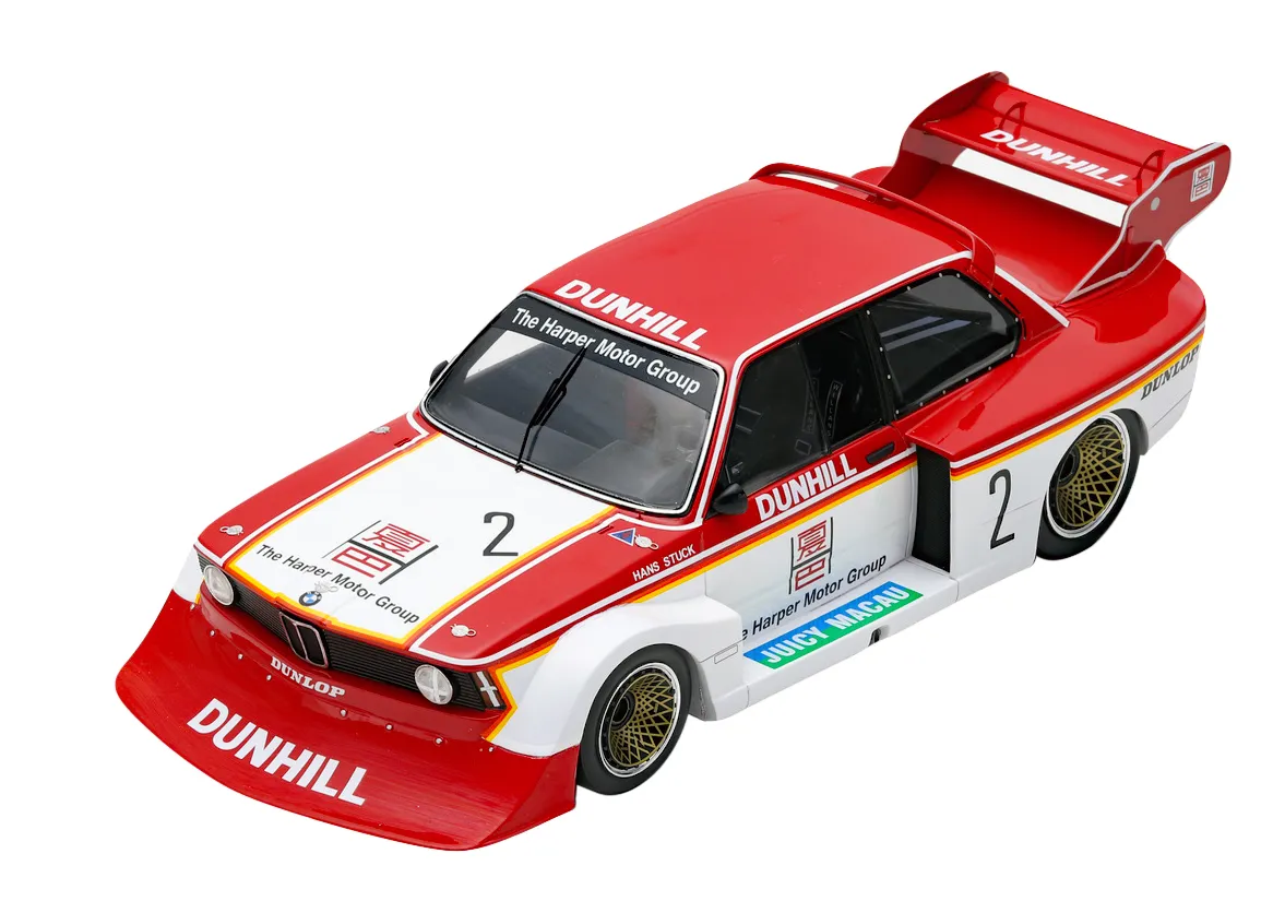 45862 alpina b6 diecast