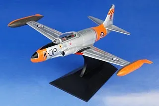 45863 falcon diecast overview
