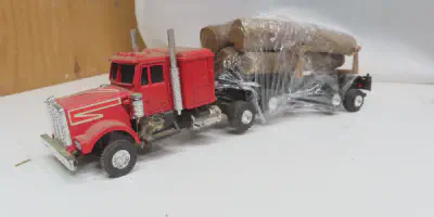 /img/45885-diecast-log-trailer-shop.webp