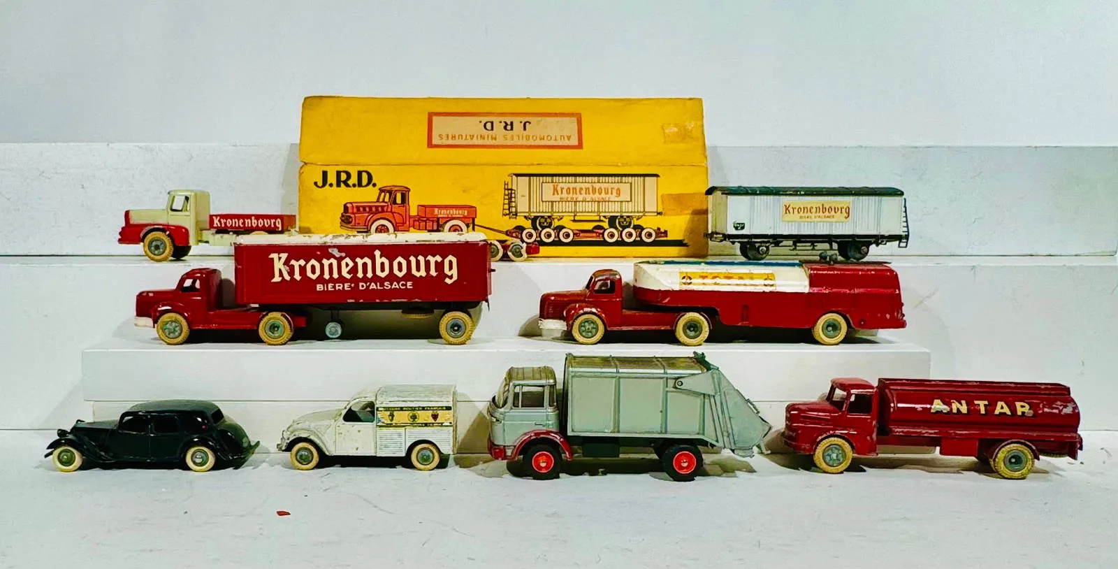 45894 m2 machines trucks