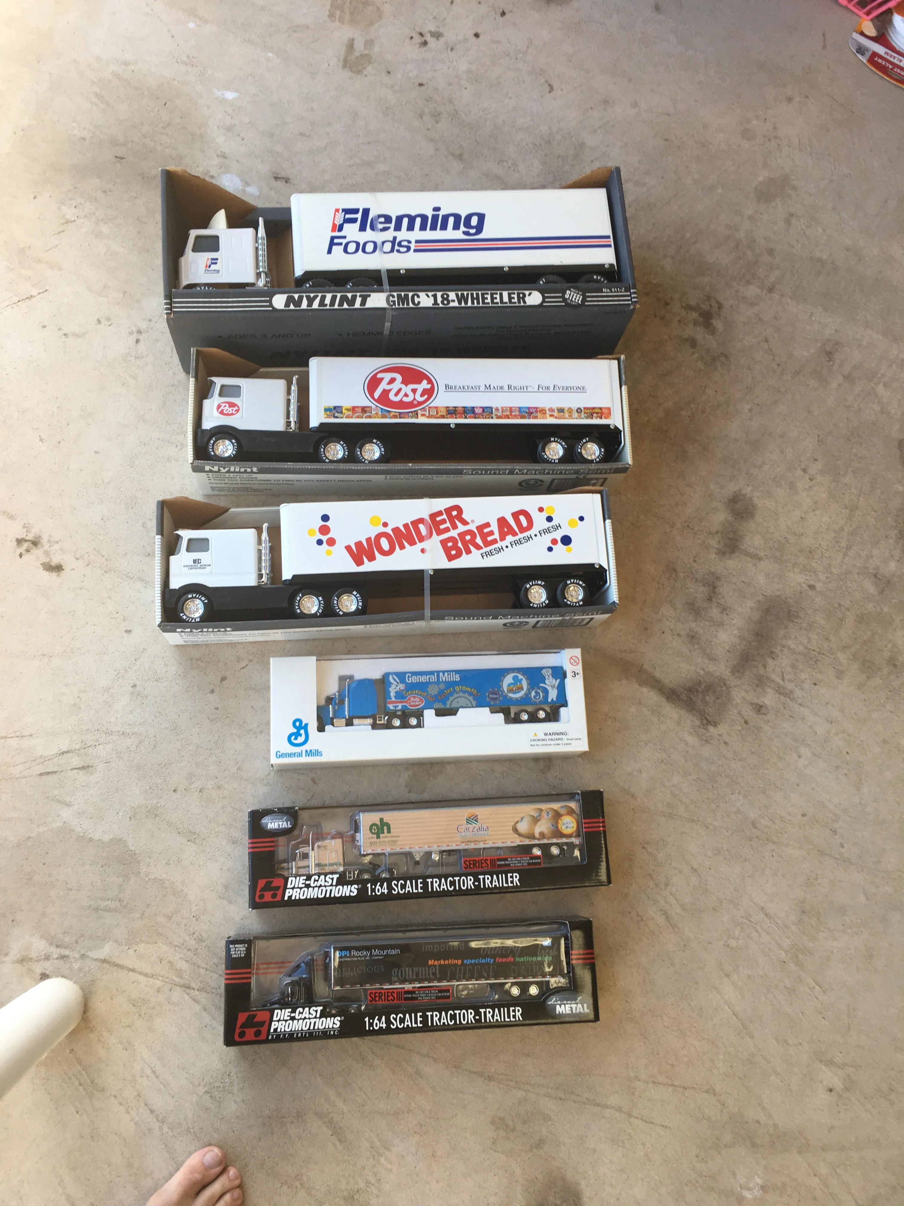 45899 diecast toy storage