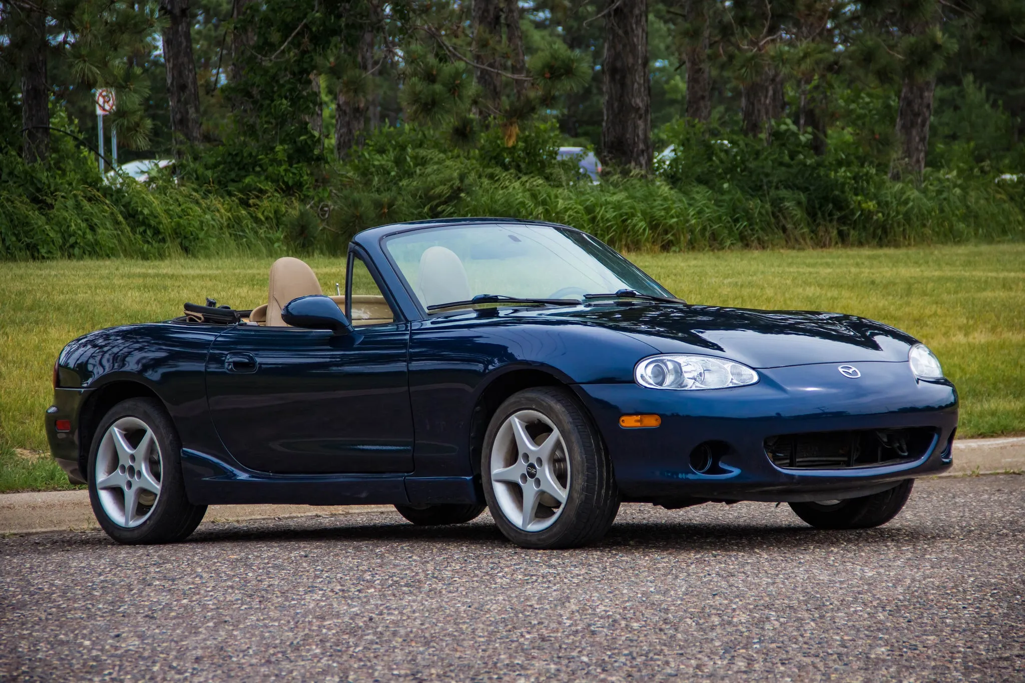 45903 1999 miata diecast historical significance