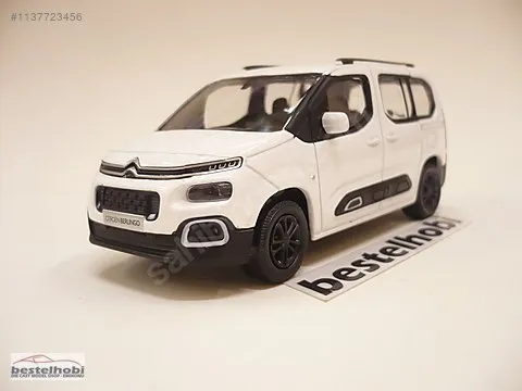 /img/45905-citroen-berlingo-diecast-display.webp