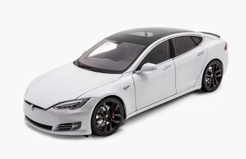 /img/45918-tesla-model-s-p100d-red-diecast-comparison.webp
