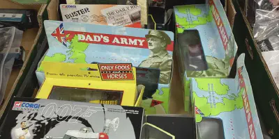 /img/45976-corgi-diecast-canada-history.webp
