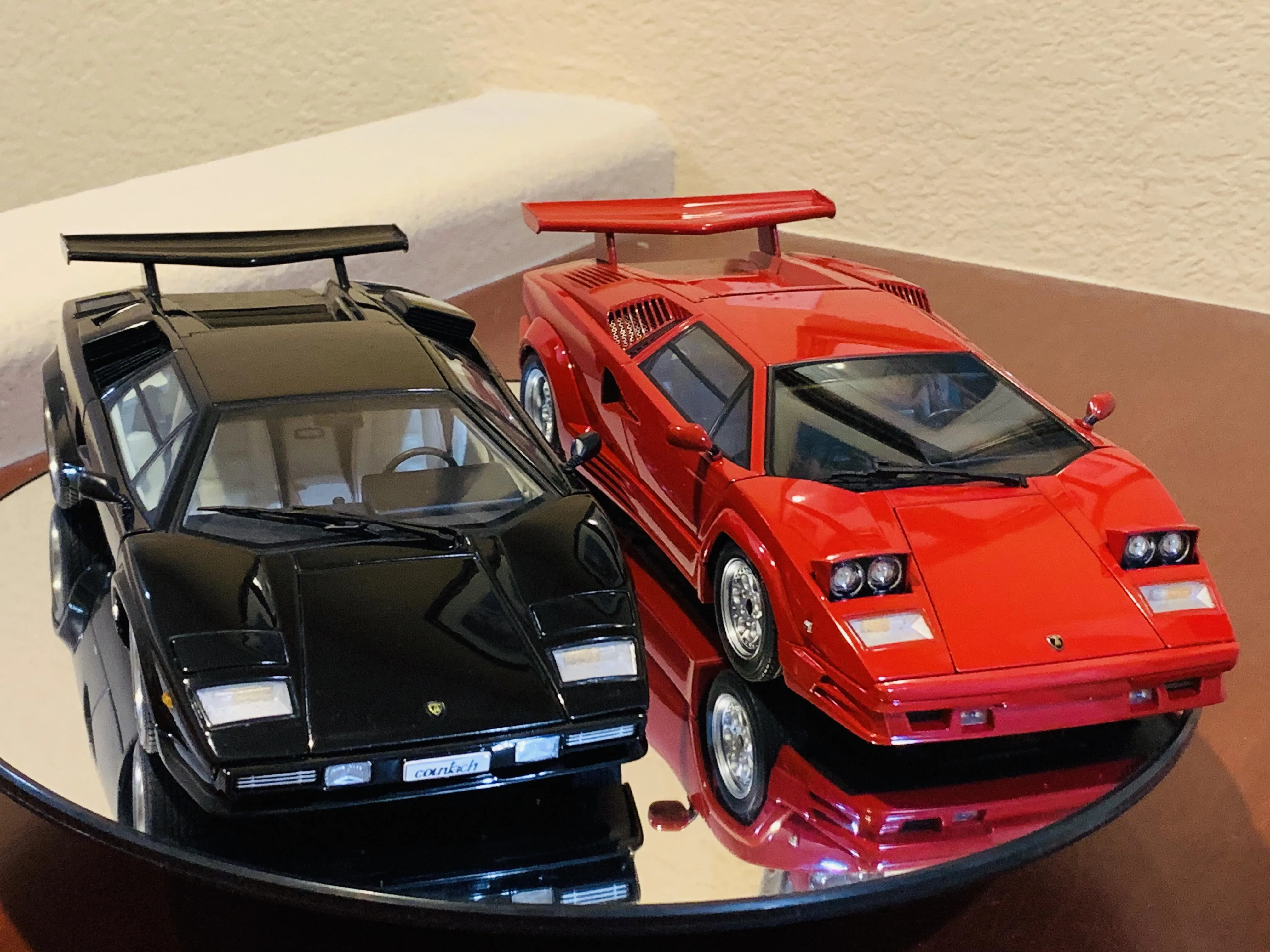 /img/45979-caring-for-diecast.webp