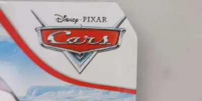 /img/45991-lightning-mcqueen-diecast-authentic.webp