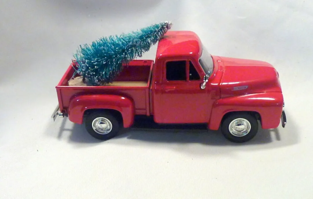 45999 coca cola truck diecast
