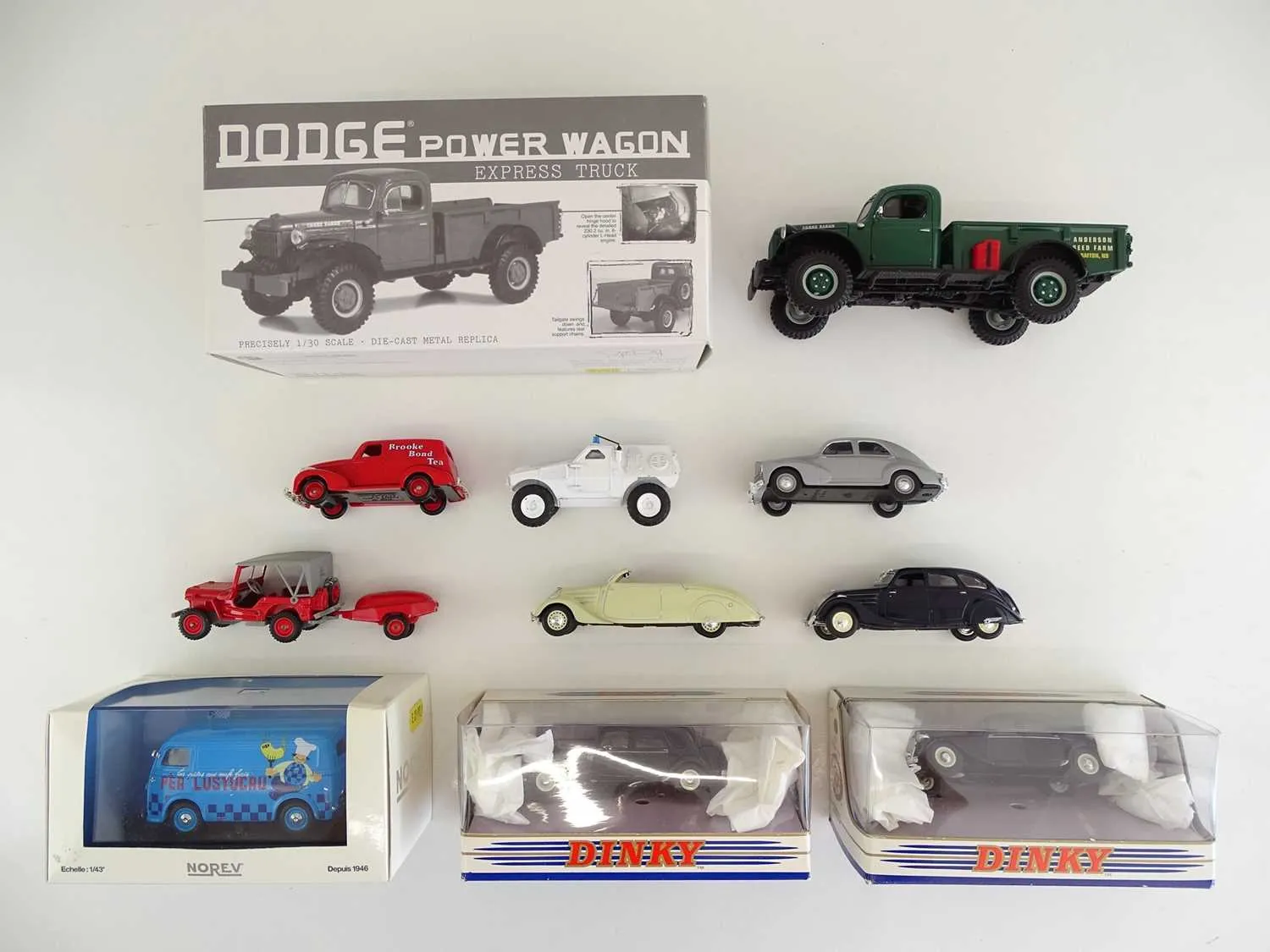 /img/46000-norev-diecast-quality-7.webp